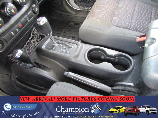Used 2012 Silver Jeep Unlimited Sahara image 13