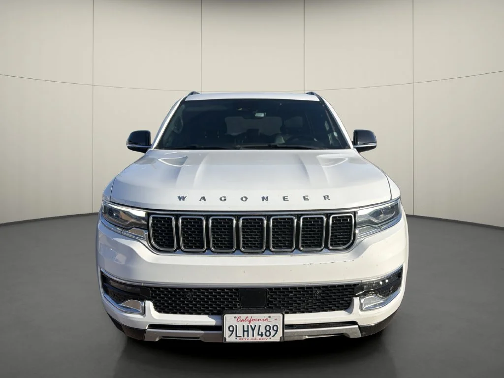 Used 2024 White Jeep Series II image 2