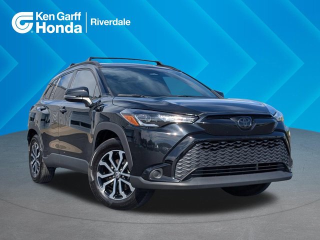2023 Toyota Corolla Cross Hybrid SE