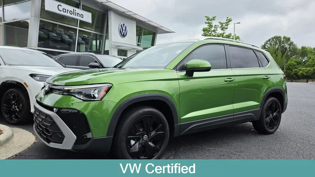 2025 Volkswagen Taos SE