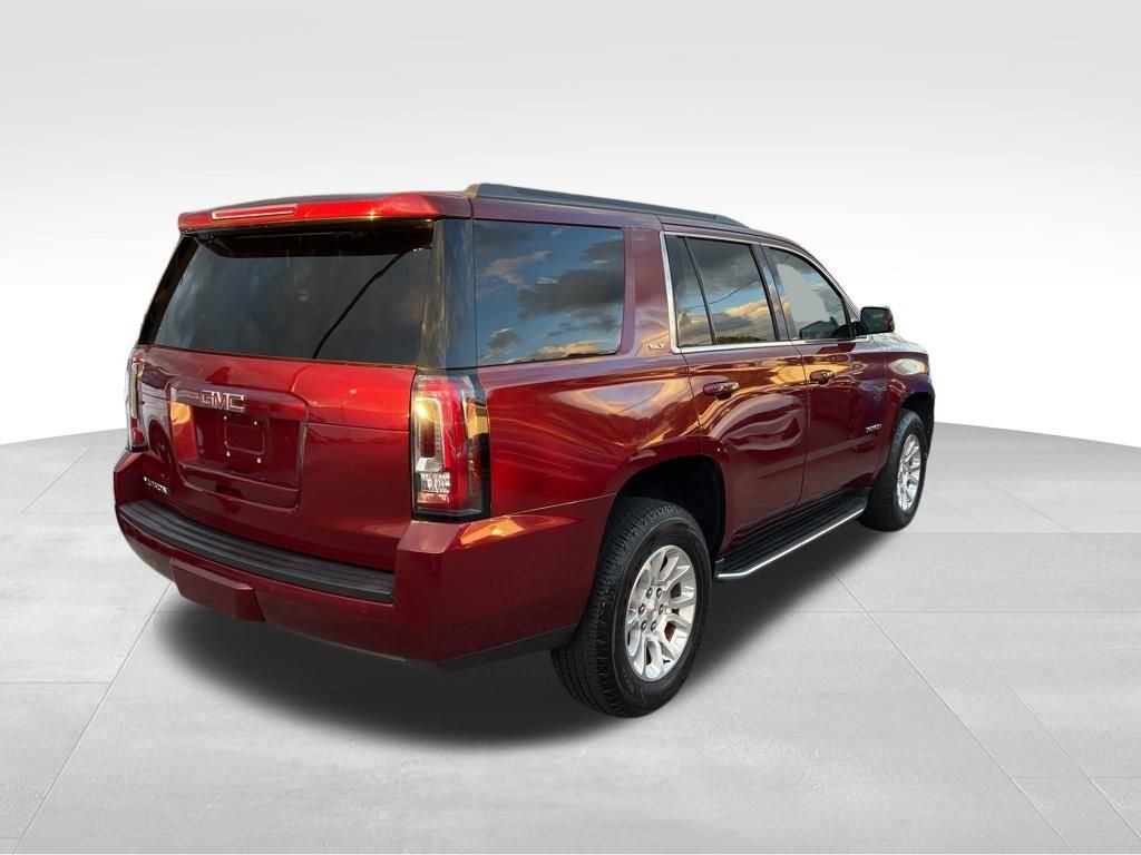 2017 Gmc Yukon SLT photo 4