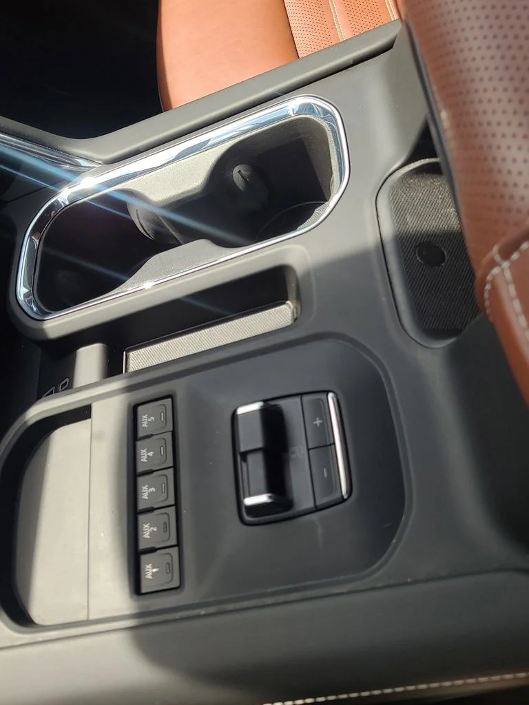 Used 2025 Blue GMC Denali Ultimate image 28