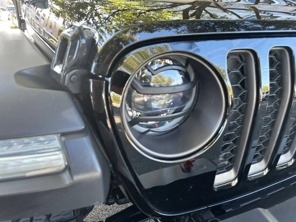 Used 2023 Black Jeep Rubicon image 12