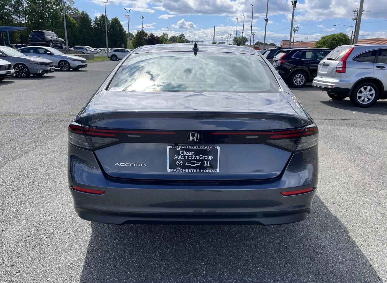 Used 2024 Meteorite Gray Metallic Honda LX image 17