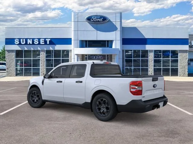 New 2026 Space White Metallic Ford XLT image 4