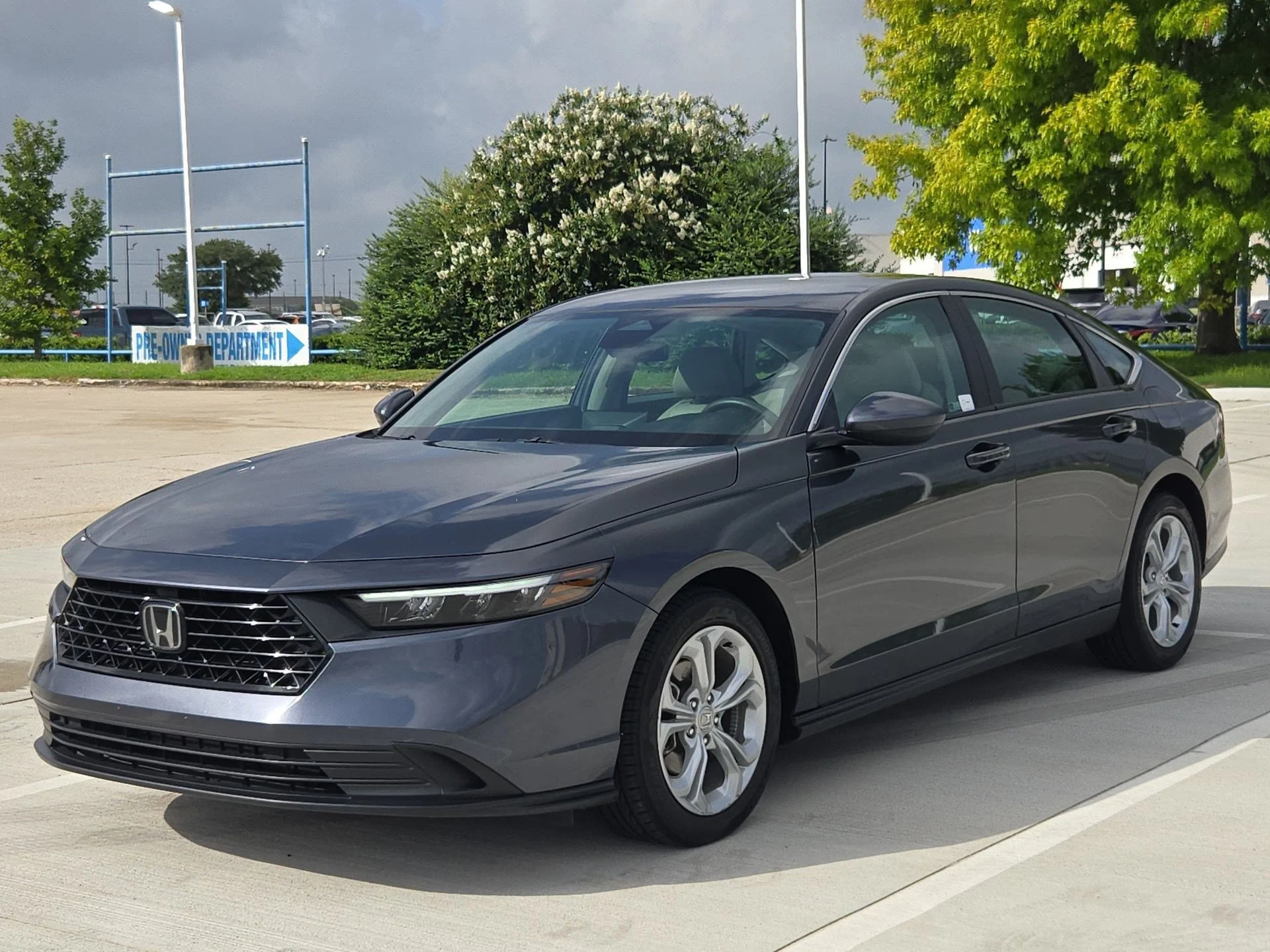 Certified Used 2024 Gray Honda LX image 7
