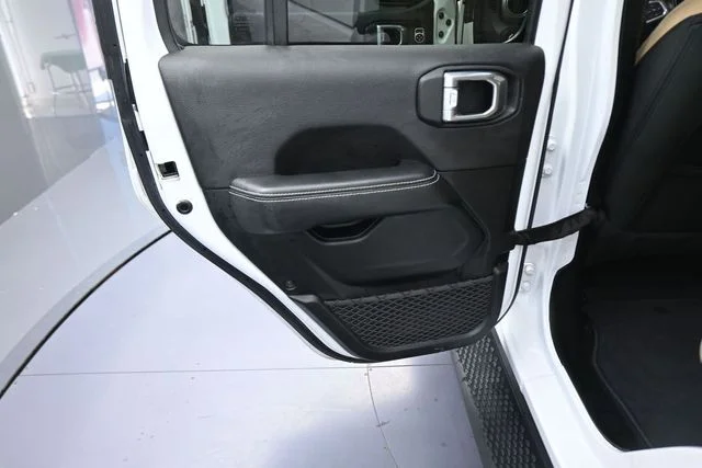 2021 Jeep Wrangler Unlimited Sahara - Photo 26