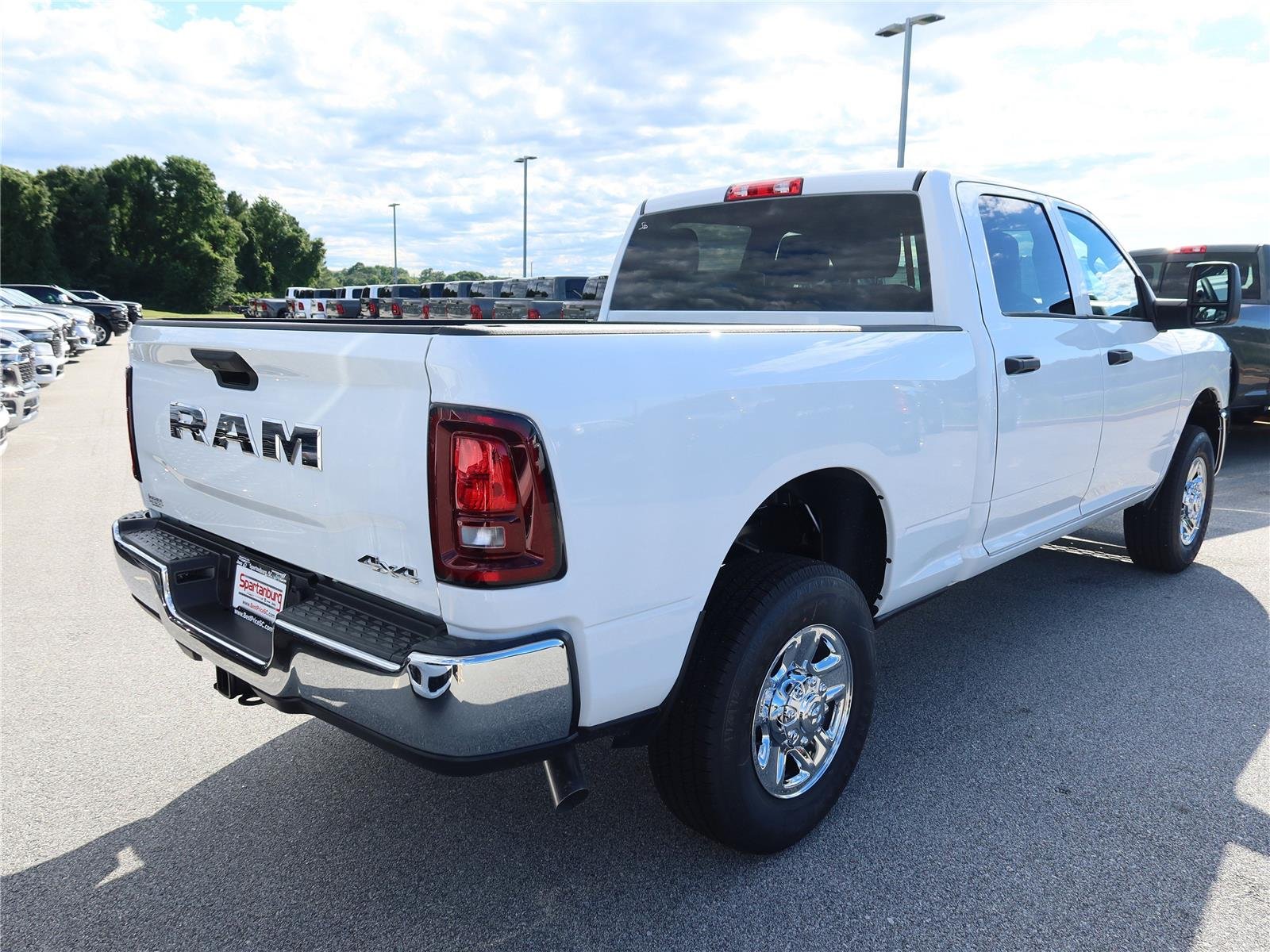 New 2026 Bright White Clearcoat RAM Tradesman image 7