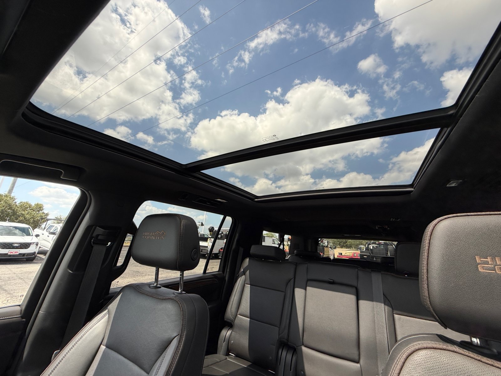 Used 2022 Black Chevrolet High Country image 17