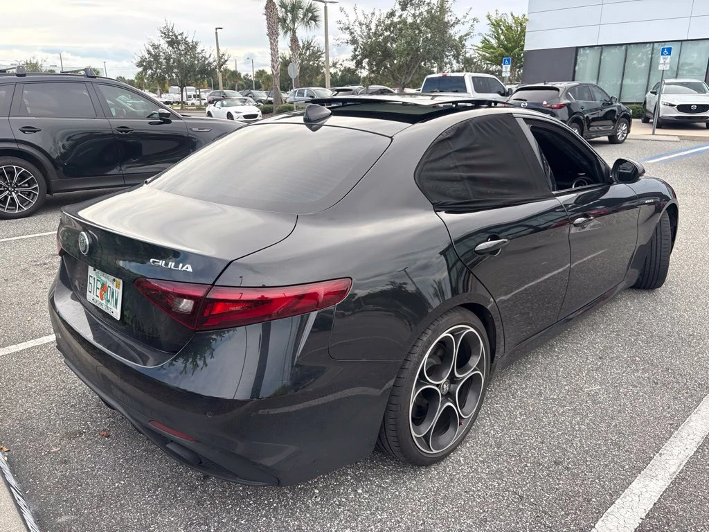 Used 2022 Black Alfa Romeo Veloce image 8