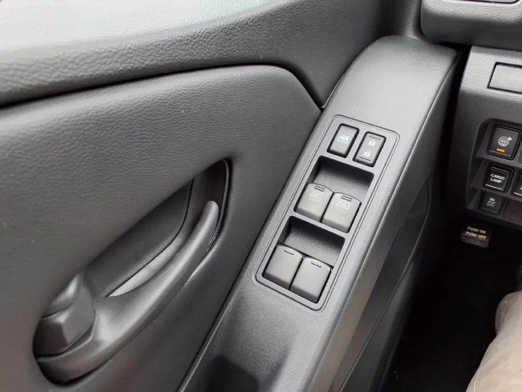 2026 Nissan Frontier S - Photo 18