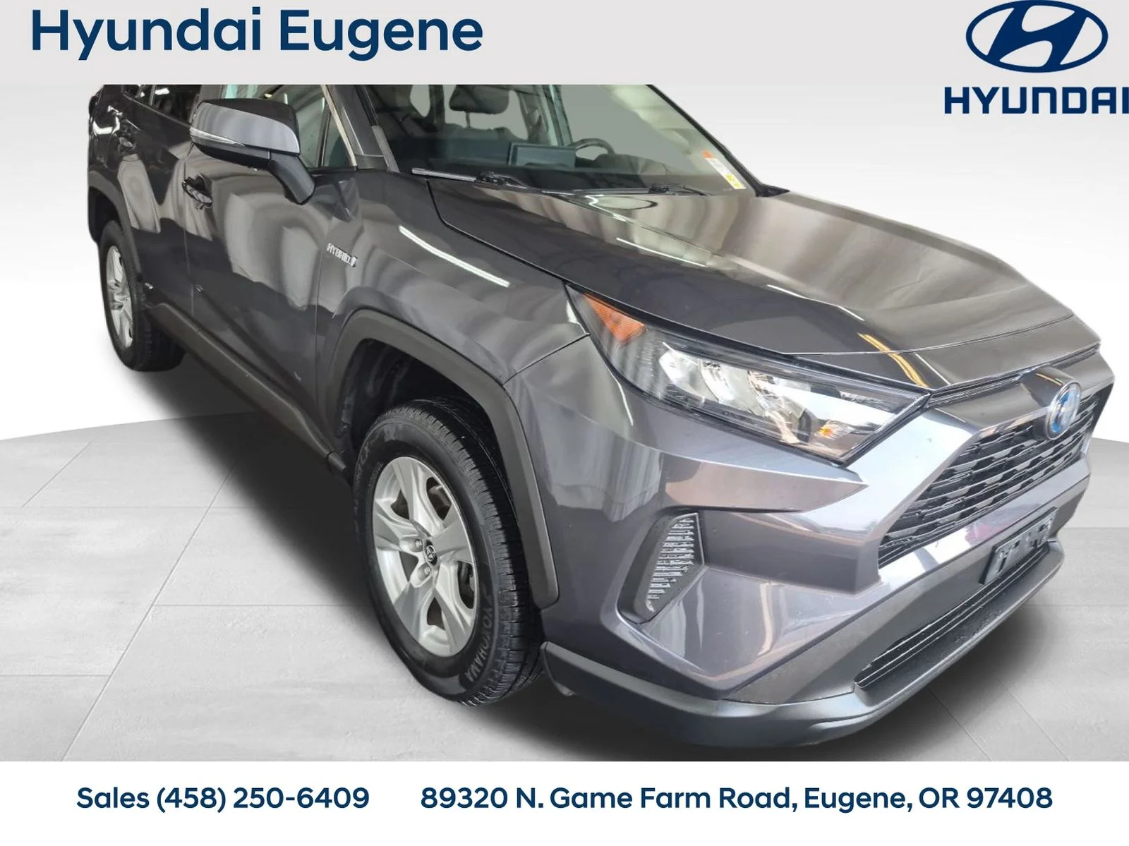 Used 2020 Gray Toyota LE image 1