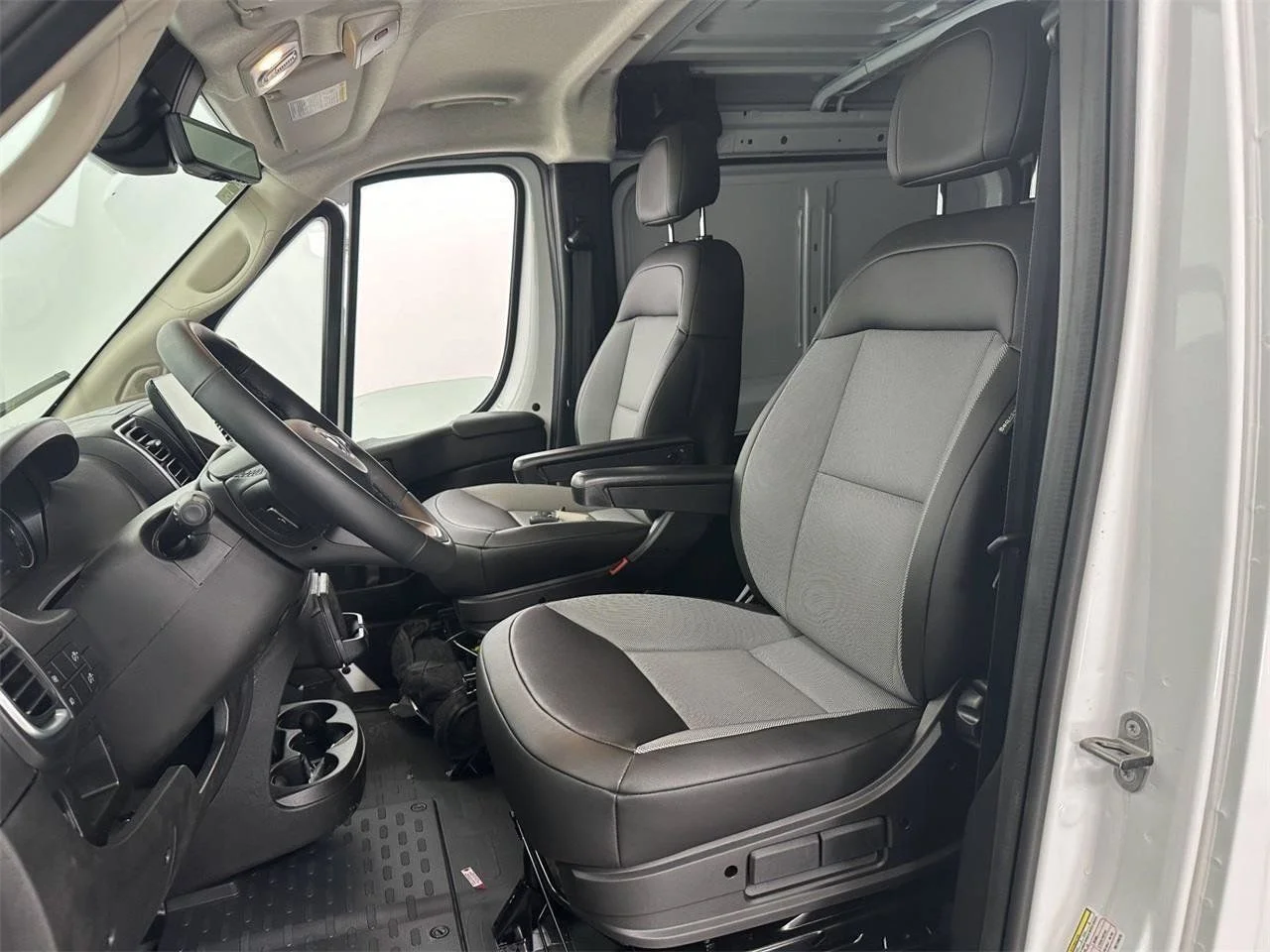 Used 2024 White Ram Low Roof image 12
