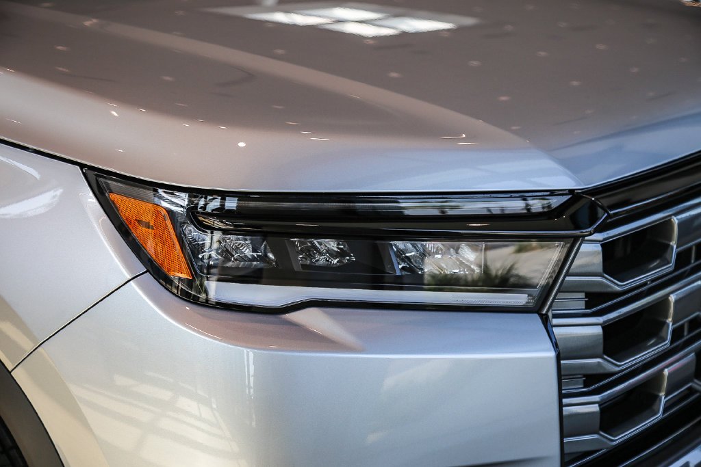 New 2026 Solar Silver Metallic Honda TrailSport image 11