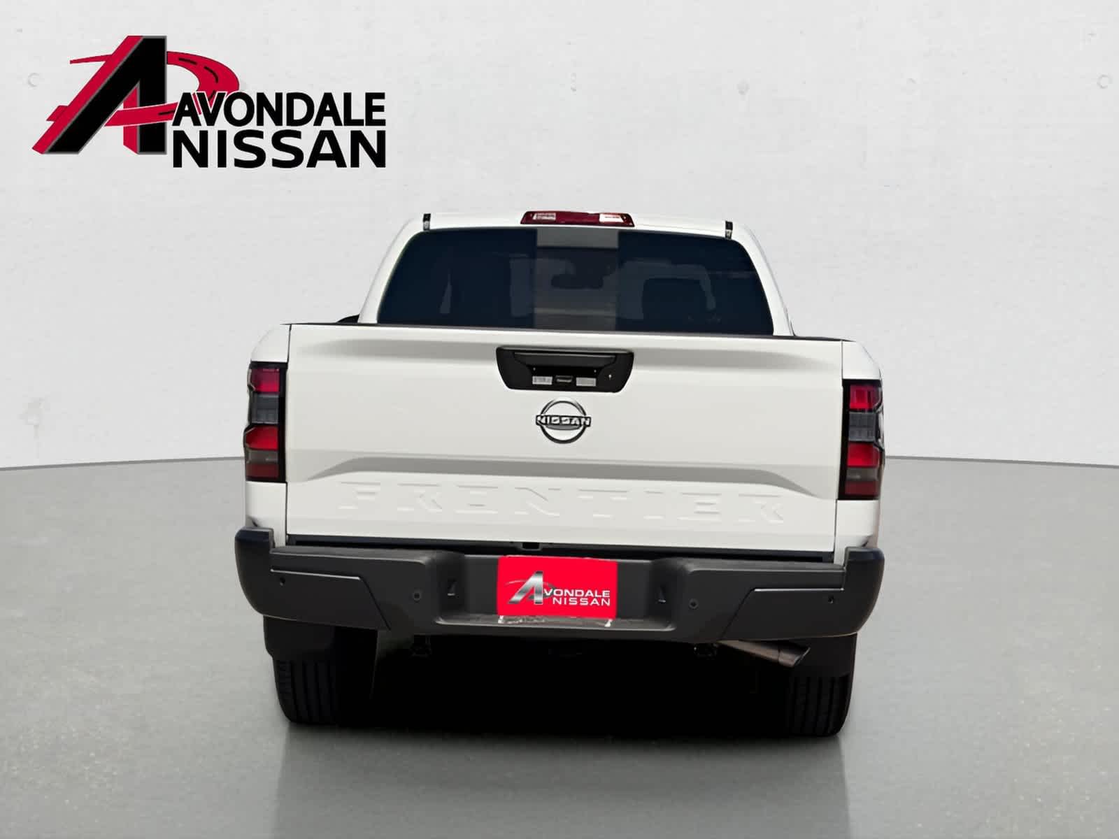 New 2027 Glacier White Nissan King Cab® S image 6