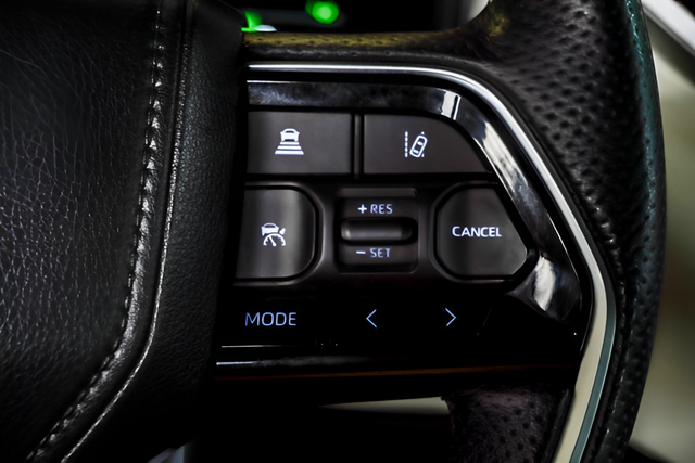 Used 2022 Blue Toyota Capstone image 32