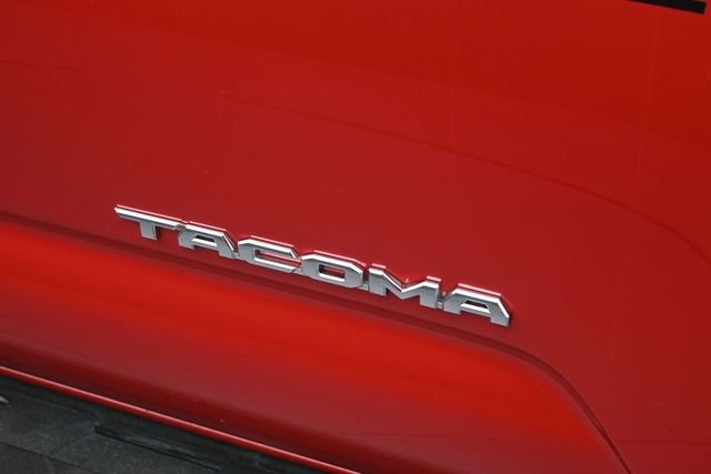 Used 2017 Barcelona Red Metallic Toyota TRD Off-Road image 28