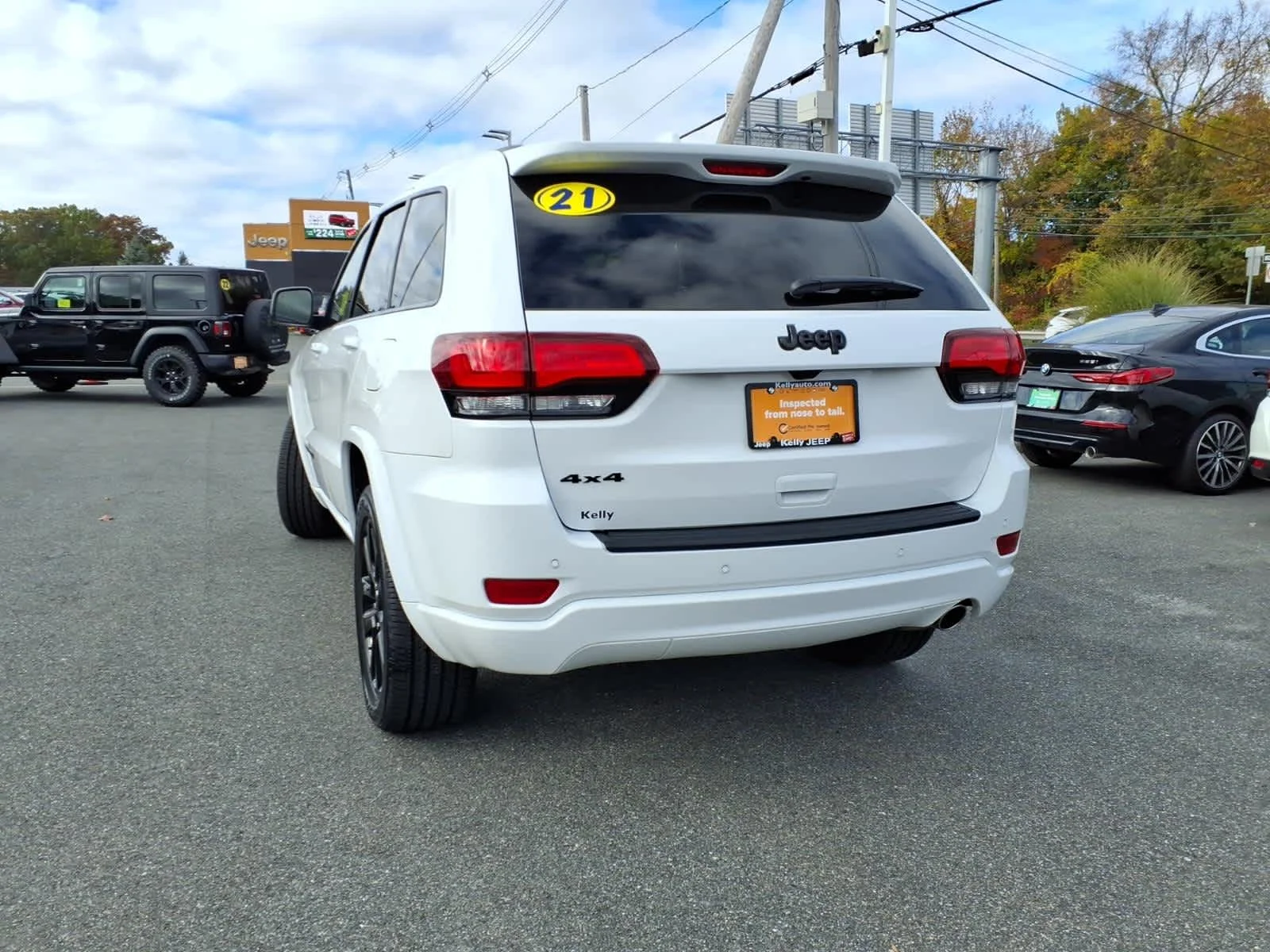 Certified Used 2021 Bright White Clearcoat Jeep Laredo X image 10