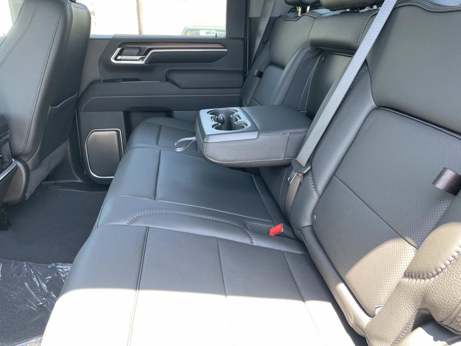 2026 GMC Sierra 2500HD Denali - Photo 25