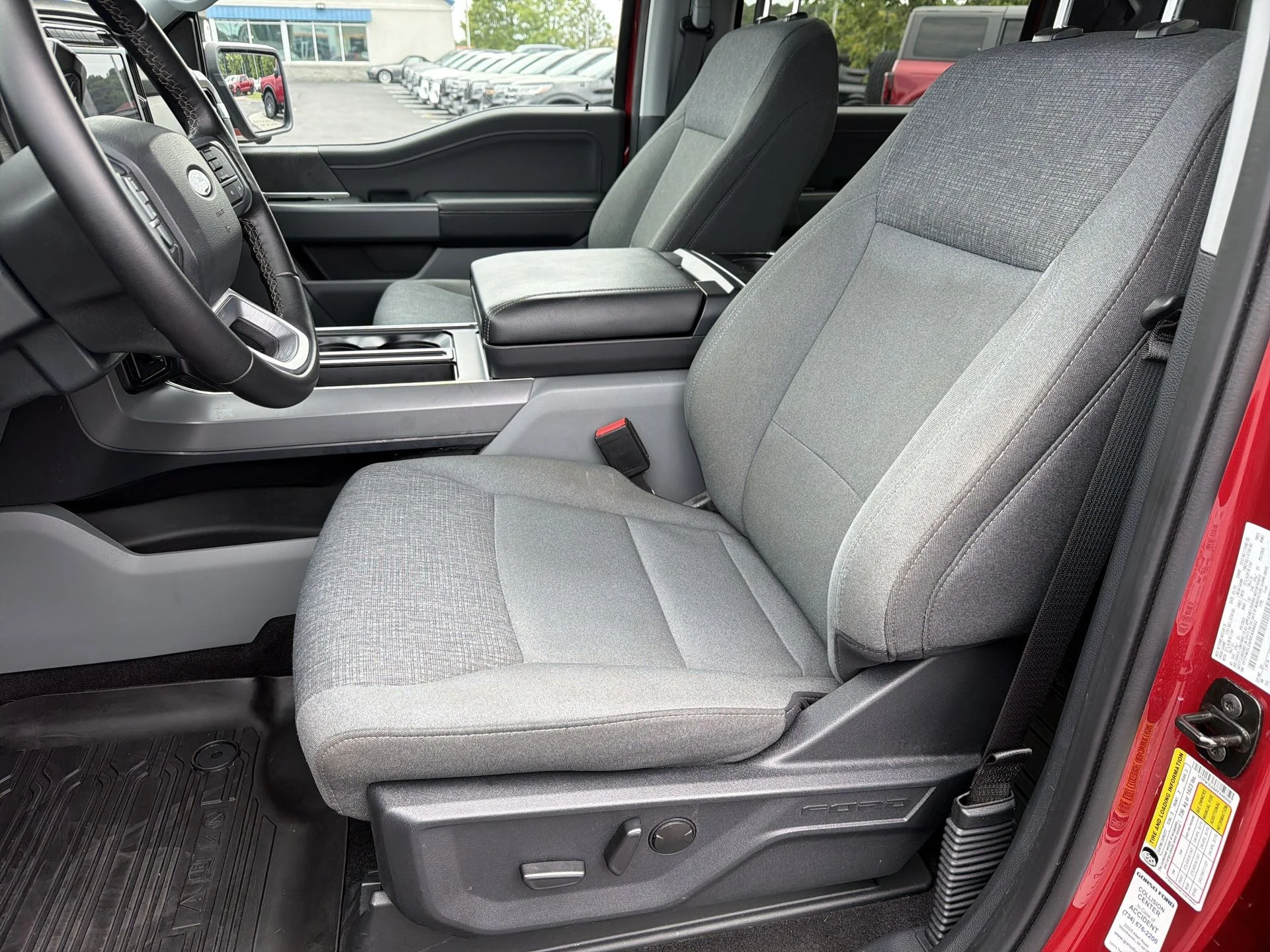 Used 2024 Red Metallic Ford XLT image 21