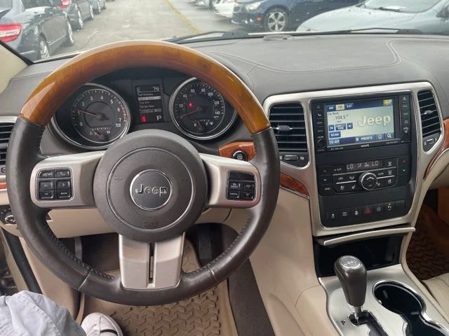 Used 2011 Gold Jeep Overland image 25