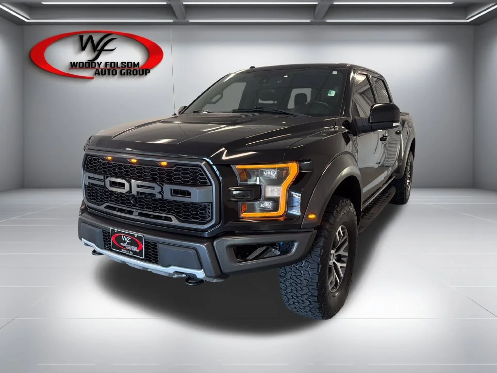Used 2018 Shadow Black Ford Raptor image 3