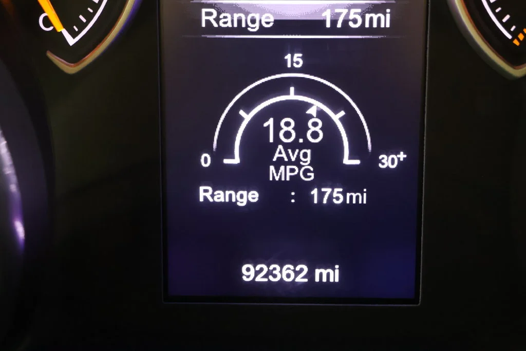 Used 2020 Black Clearcoat Jeep Sport S image 13