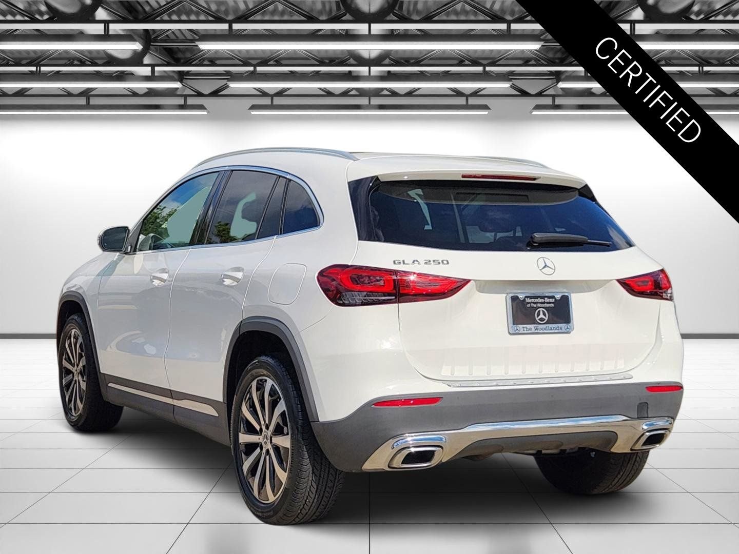 Certified Used 2023 Polar White Mercedes-Benz GLA 250 image 7