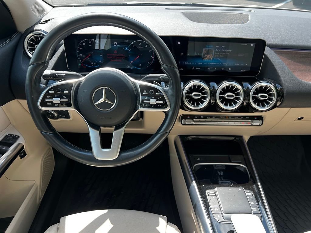 Certified Used 2021 White Mercedes-Benz GLA 250 image 10