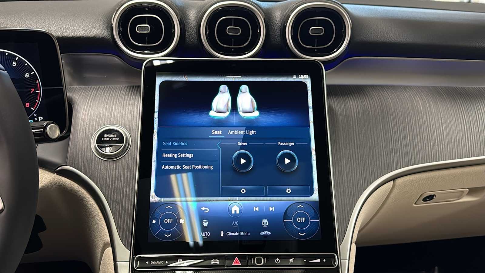 New 2027 MANUFAKTUR Alpine Grey Mercedes-Benz GLC 300 image 21