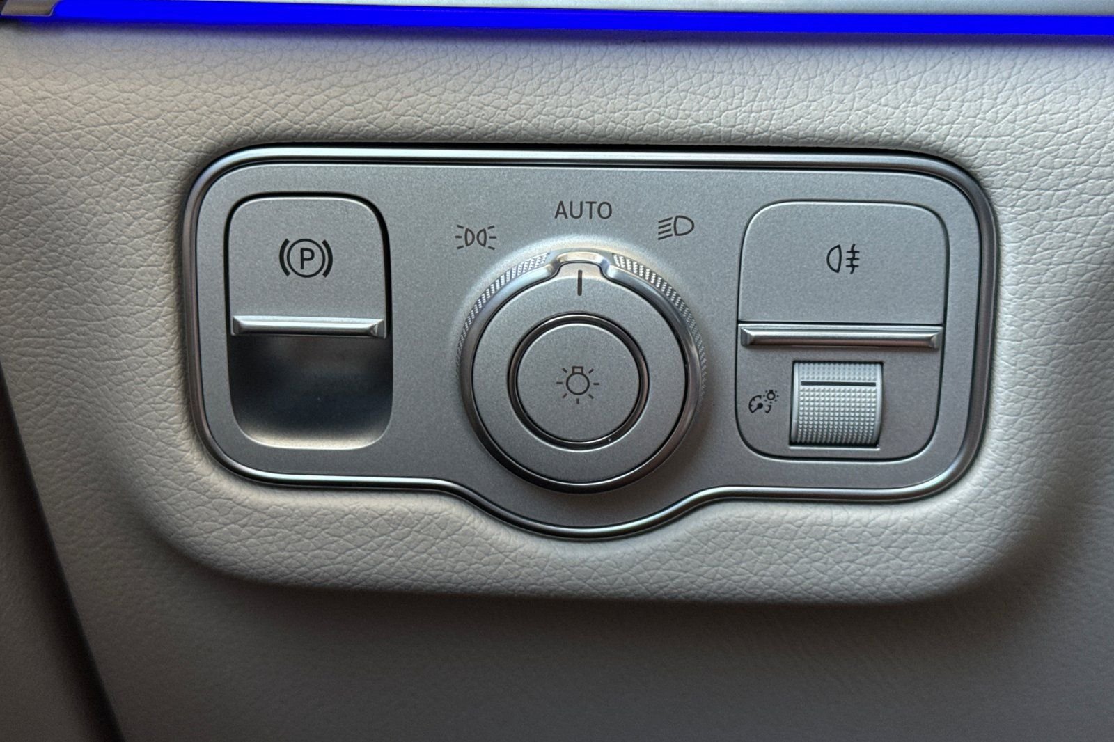 New 2026 Twilight Blue Metallic Mercedes-Benz GLE 350 image 29