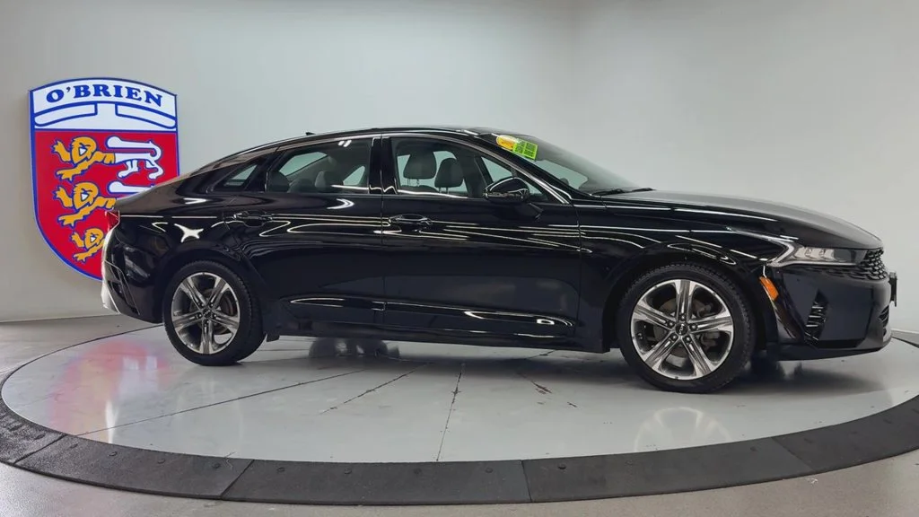 Used 2024 Ebony Black Kia EX image 3