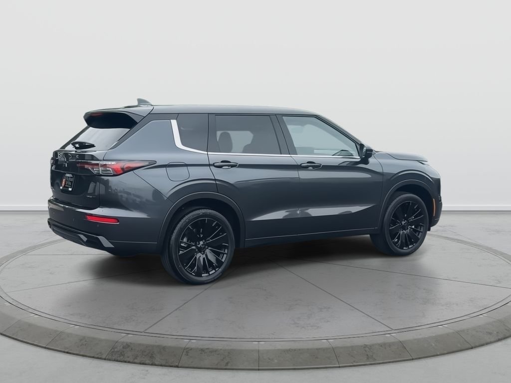 New 2026 GRAPH GRY Mitsubishi LE image 7