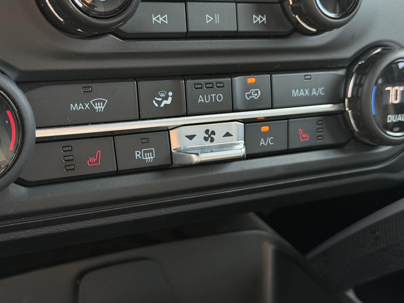 Used 2023 Cactus Gray Ford Outer Banks image 8
