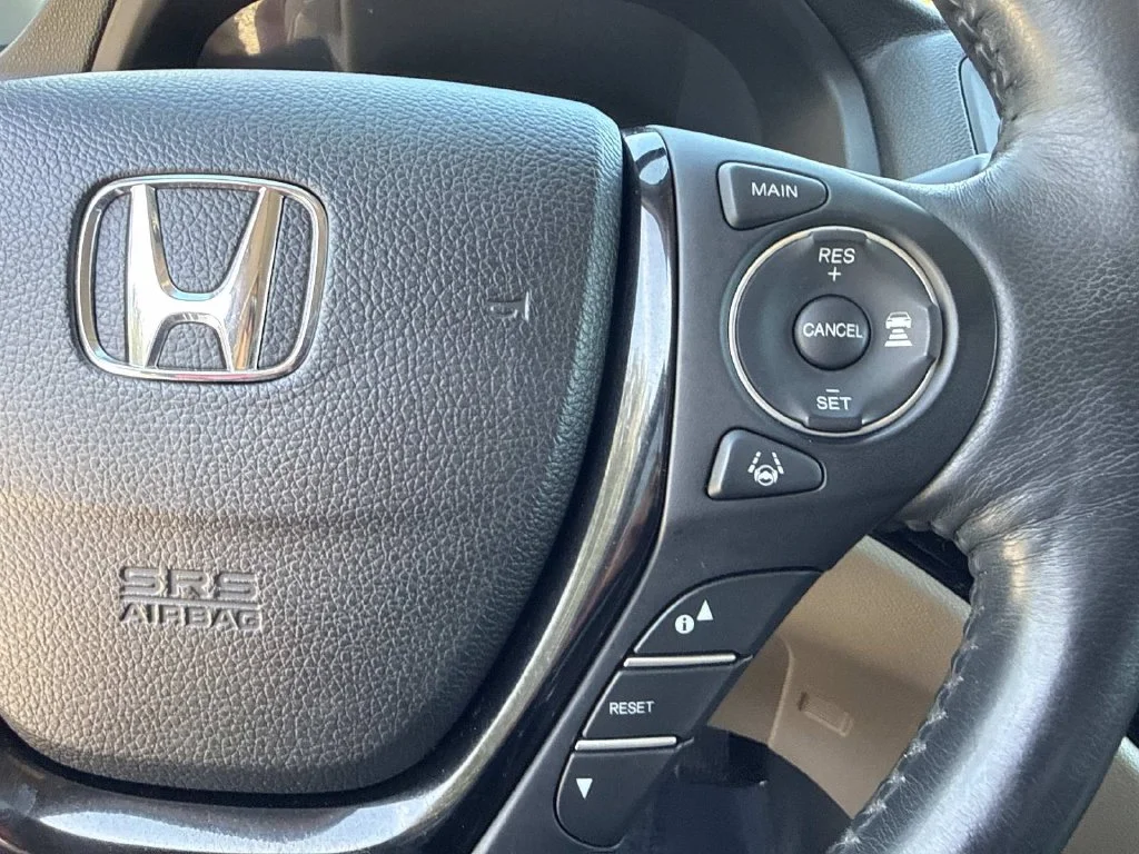 Used 2018  Honda RTL-E image 35