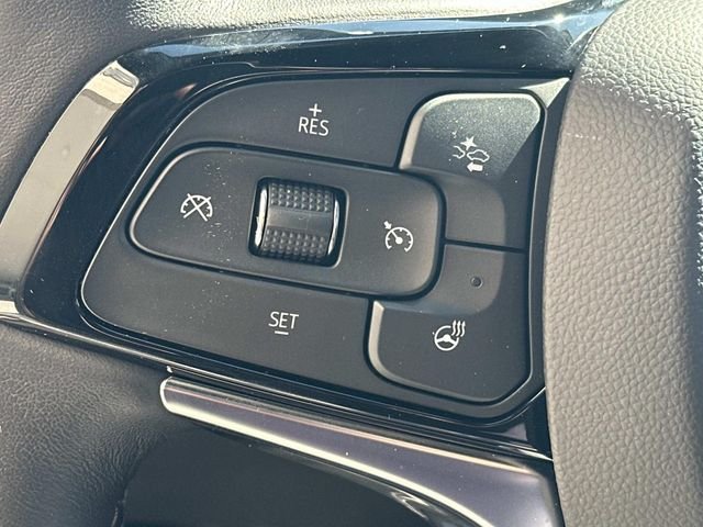 Used 2023 Gray Buick Avenir image 25