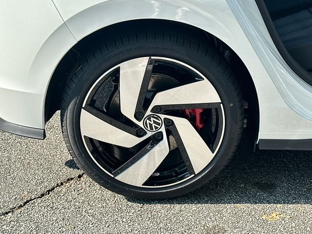 New 2026 White Volkswagen S image 17