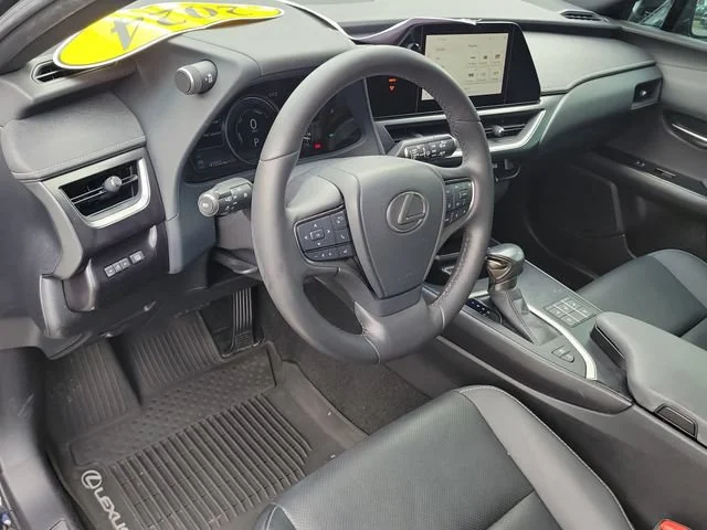 2024 Lexus UX Hybrid 250h Premium - Photo 23