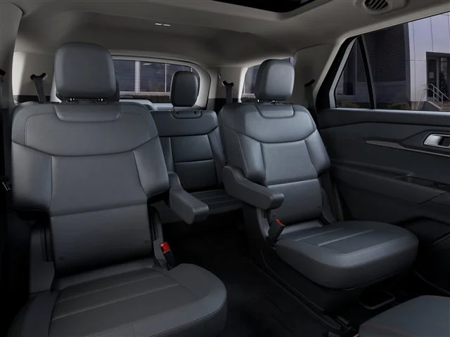 New 2027 Avalanche Gray Ford Active image 11