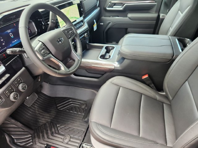 2026 Chevrolet Silverado 2500 HD LTZ - Photo 4