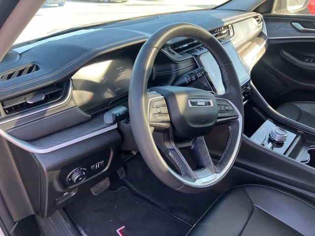 Certified Used 2023 Silver Zynith Jeep Limited image 10