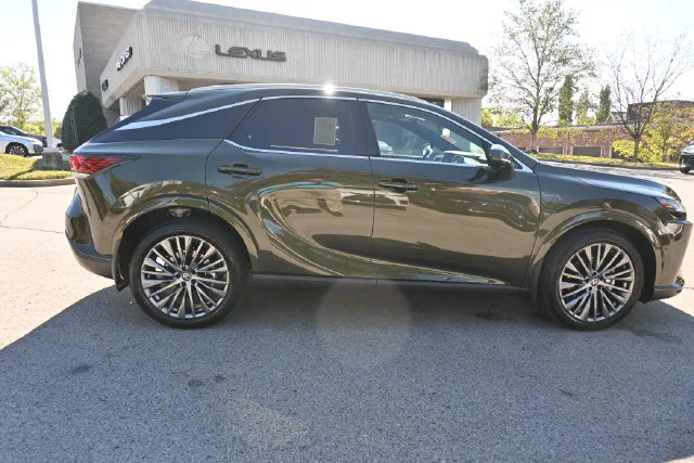 Used 2026 Green Lexus 350 Luxury image 2