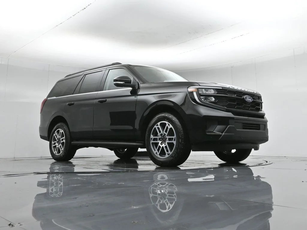 New 2026 Agate Black Metallic Ford Active image 48