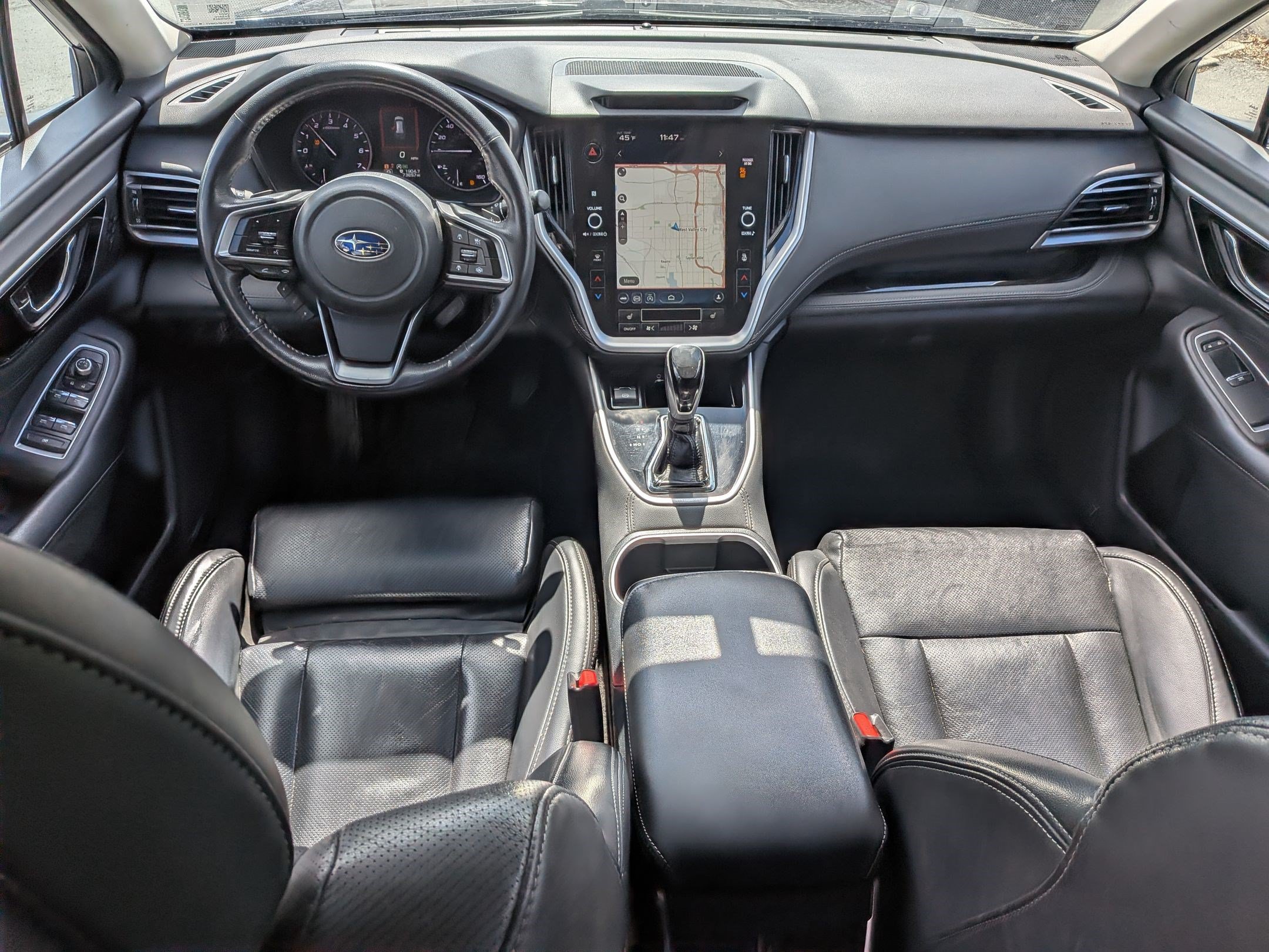 Used 2020 Magnetite Gray Metallic Subaru Limited image 28