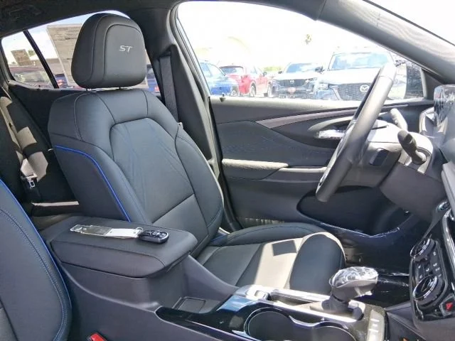 2026 Buick Envista Sport Touring - Photo 17