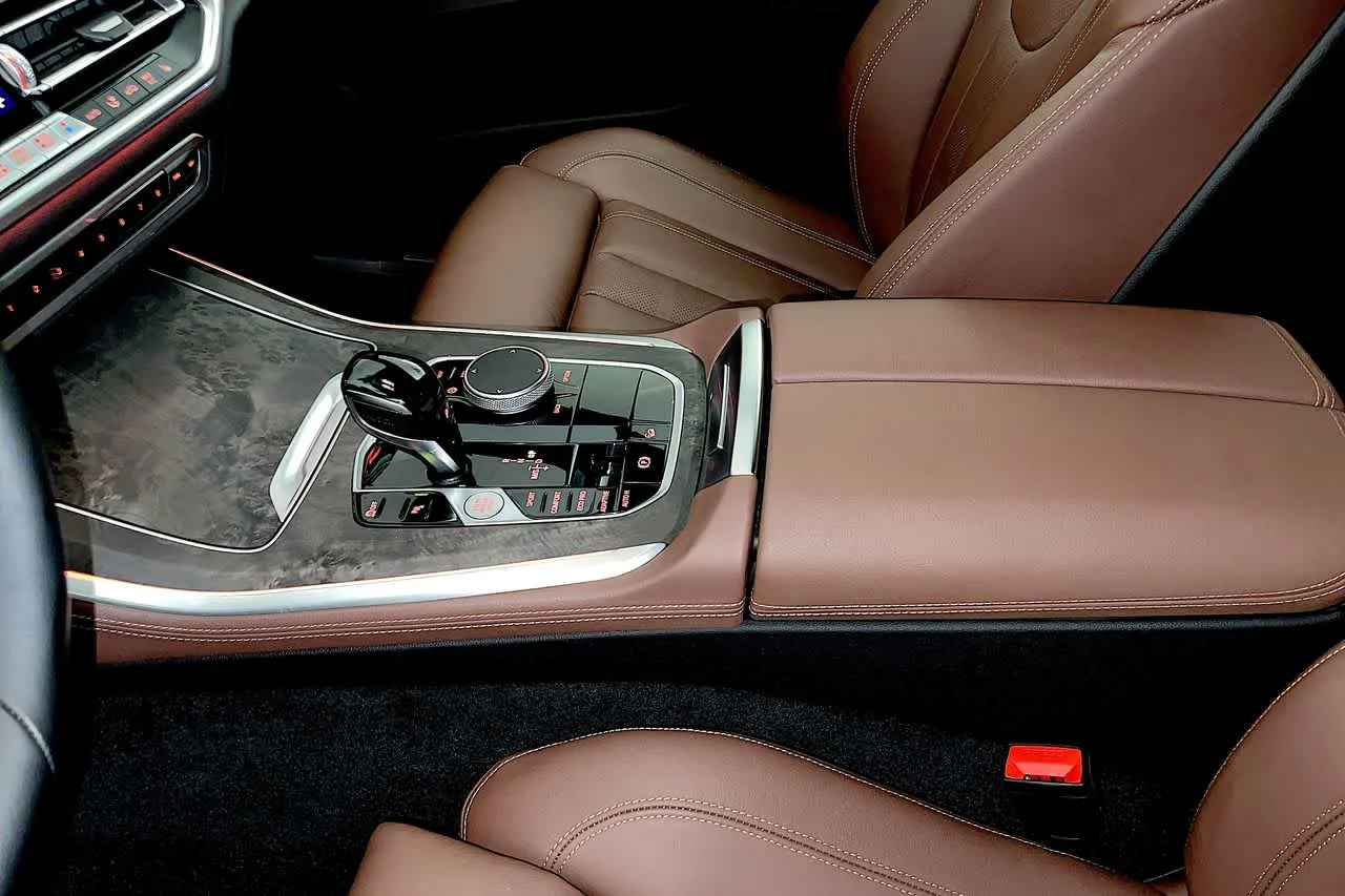 2021 BMW X5 40i - Photo 21
