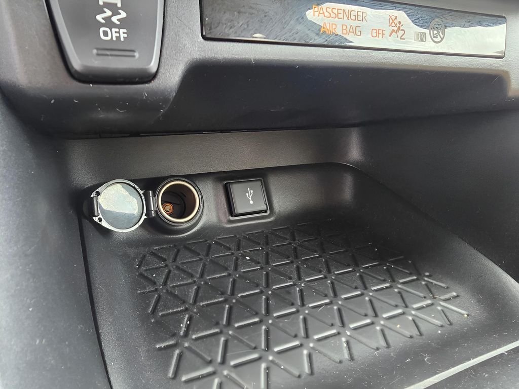 Used 2022 Midnight Black Metallic Toyota Hybrid LE image 17
