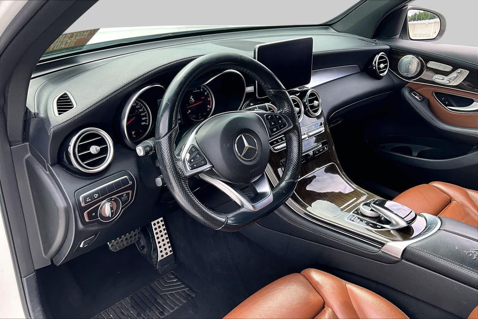 Used 2017 Polar White Mercedes-Benz AMG® GLC 43 image 18