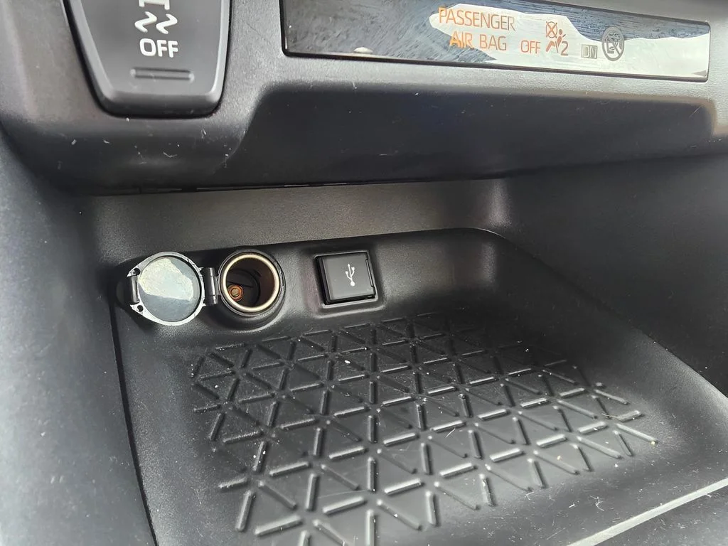 Used 2022 Midnight Black Metallic Toyota Hybrid LE image 17