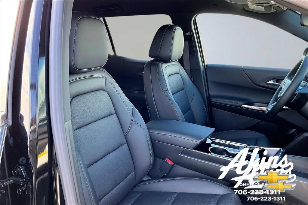 New 2026 Mosaic Black Metallic Chevrolet LT image 16